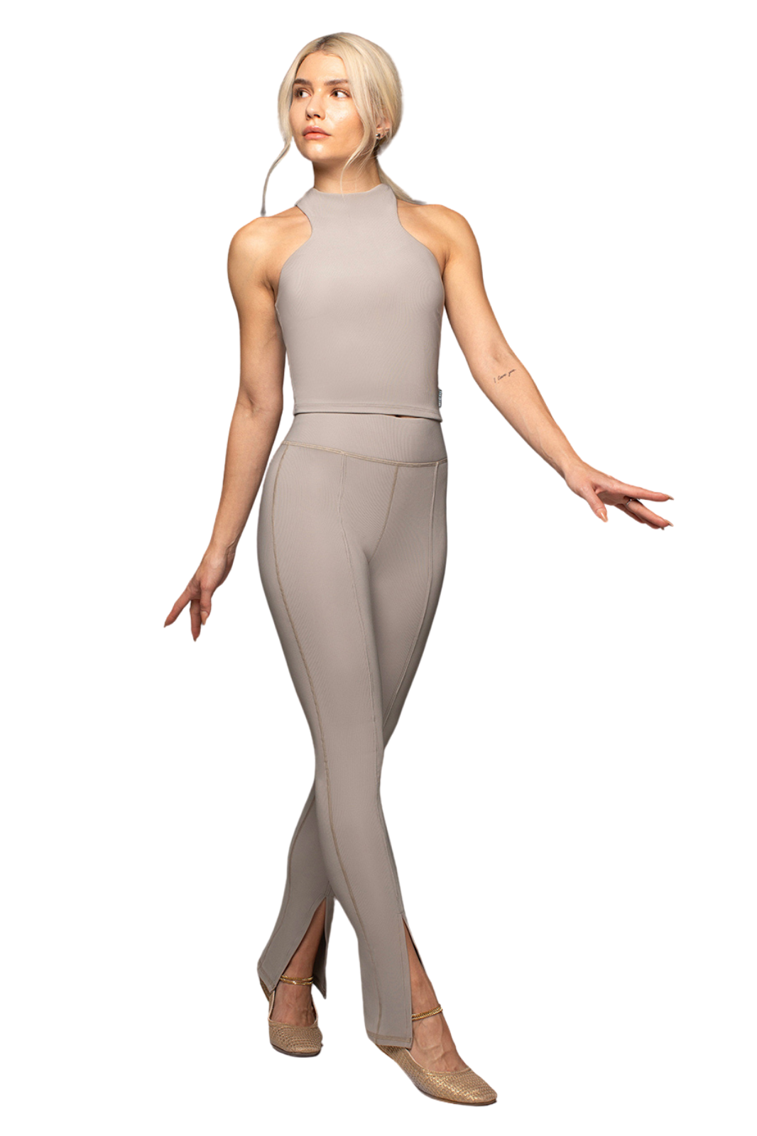 HORIZON_RIBBED_CROP_TOP_SANDSTONE_2