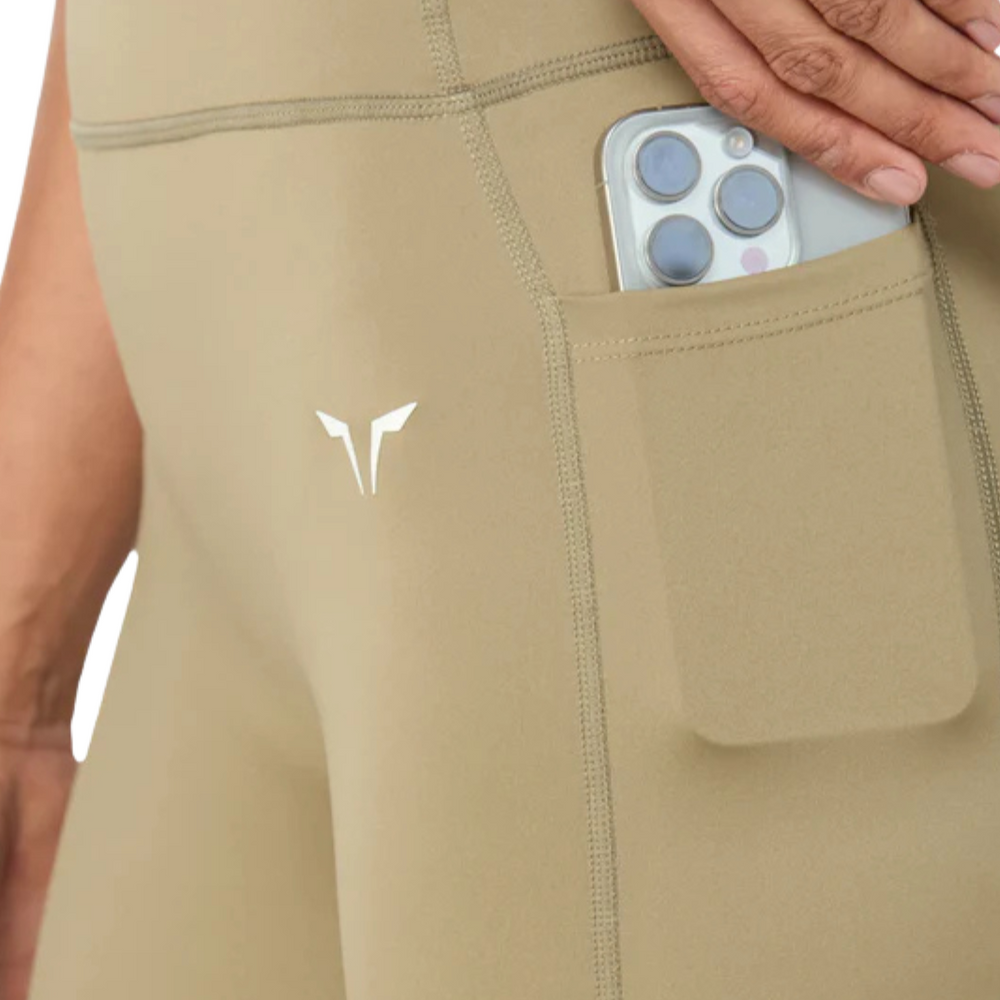 
                      
                        Women's - Essential Act Leggings 2.0
                      
                    