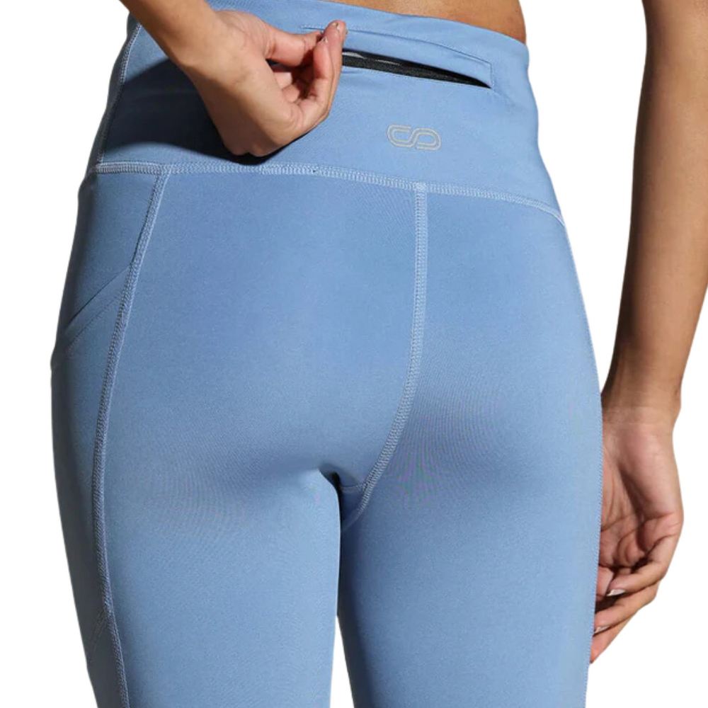 
                      
                        Aura Leggings
                      
                    