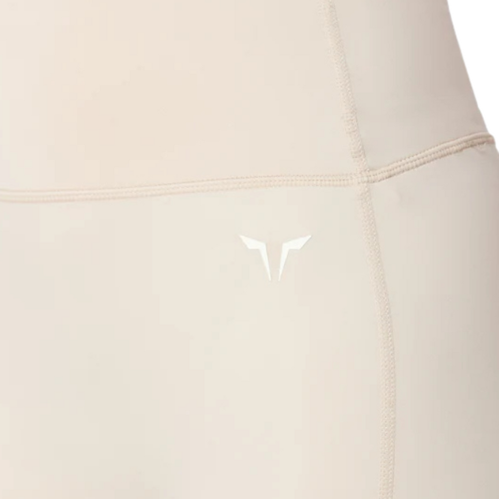 
                      
                        Women's - Essential Act 7" Cycling Shorts
                      
                    