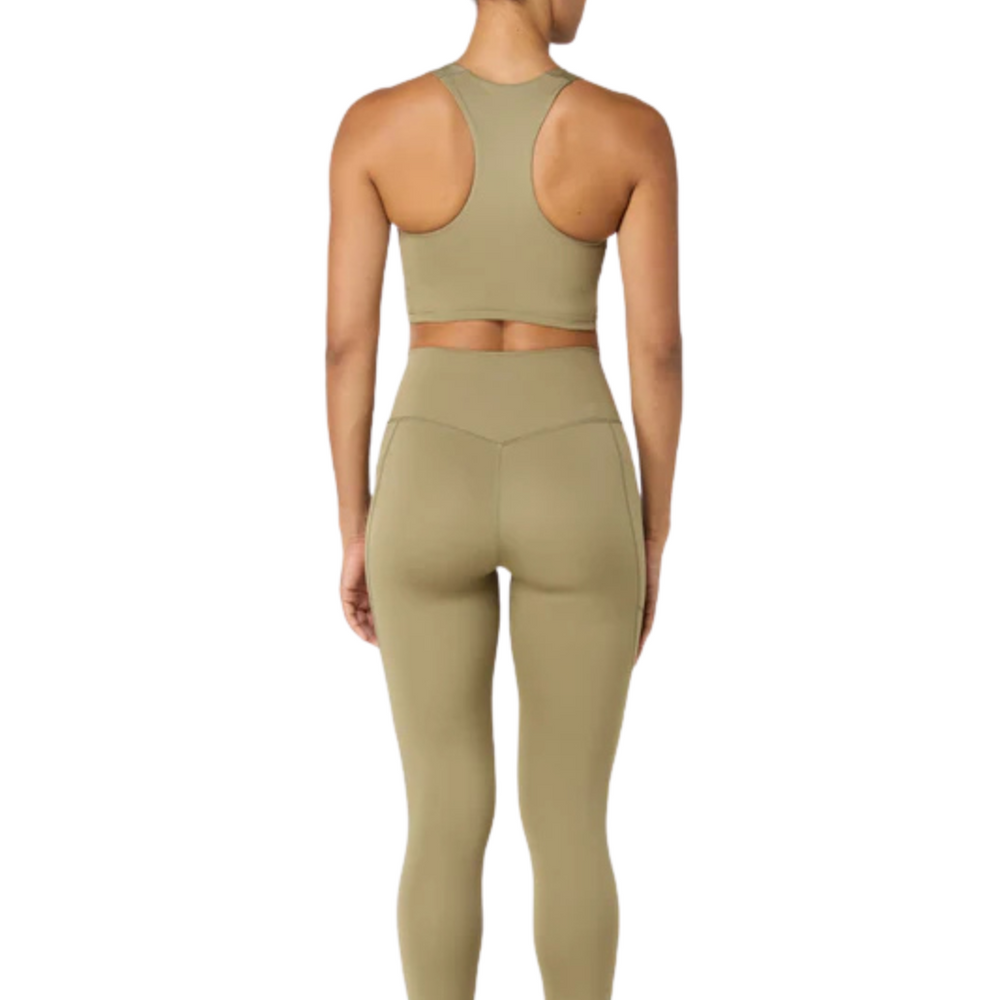 
                      
                        Women's - Essential Brami
                      
                    