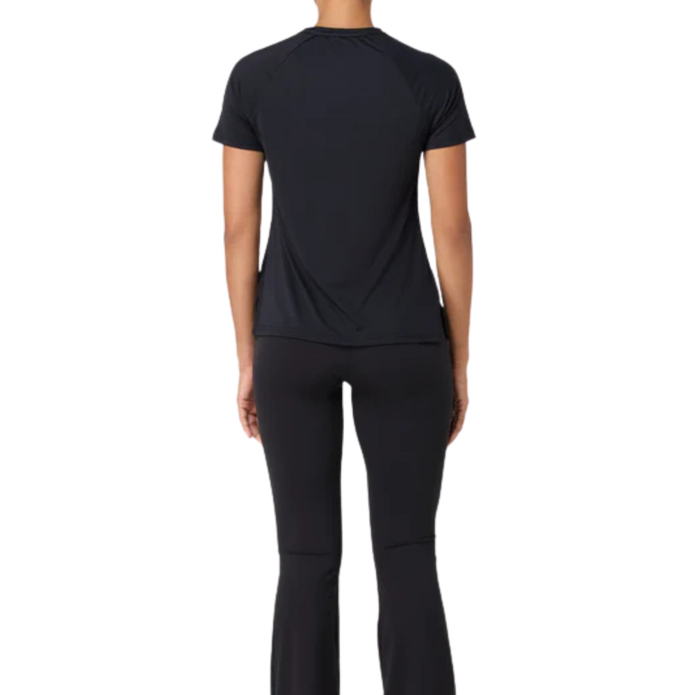 
                      
                        Women's - Essential Ultra Light Gym Tee
                      
                    