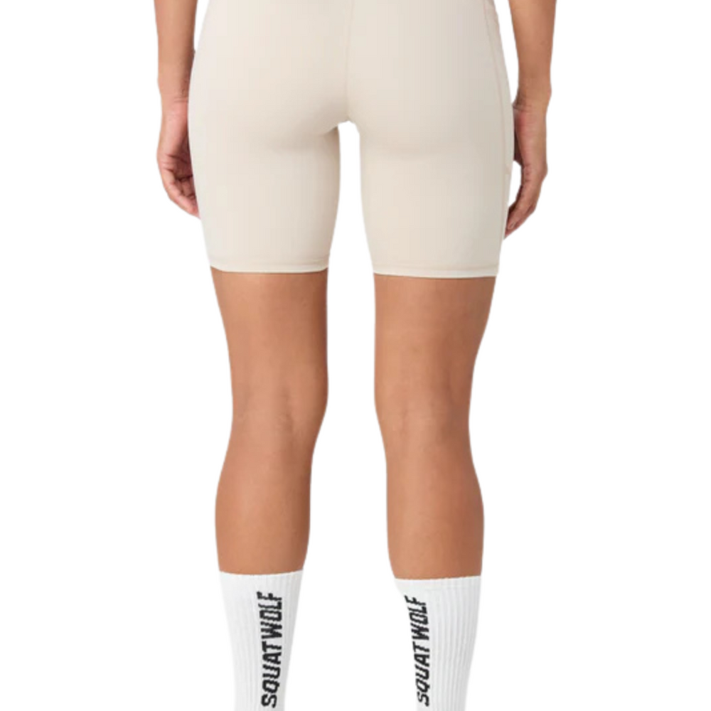 
                      
                        Women's - Essential Act 7" Cycling Shorts
                      
                    