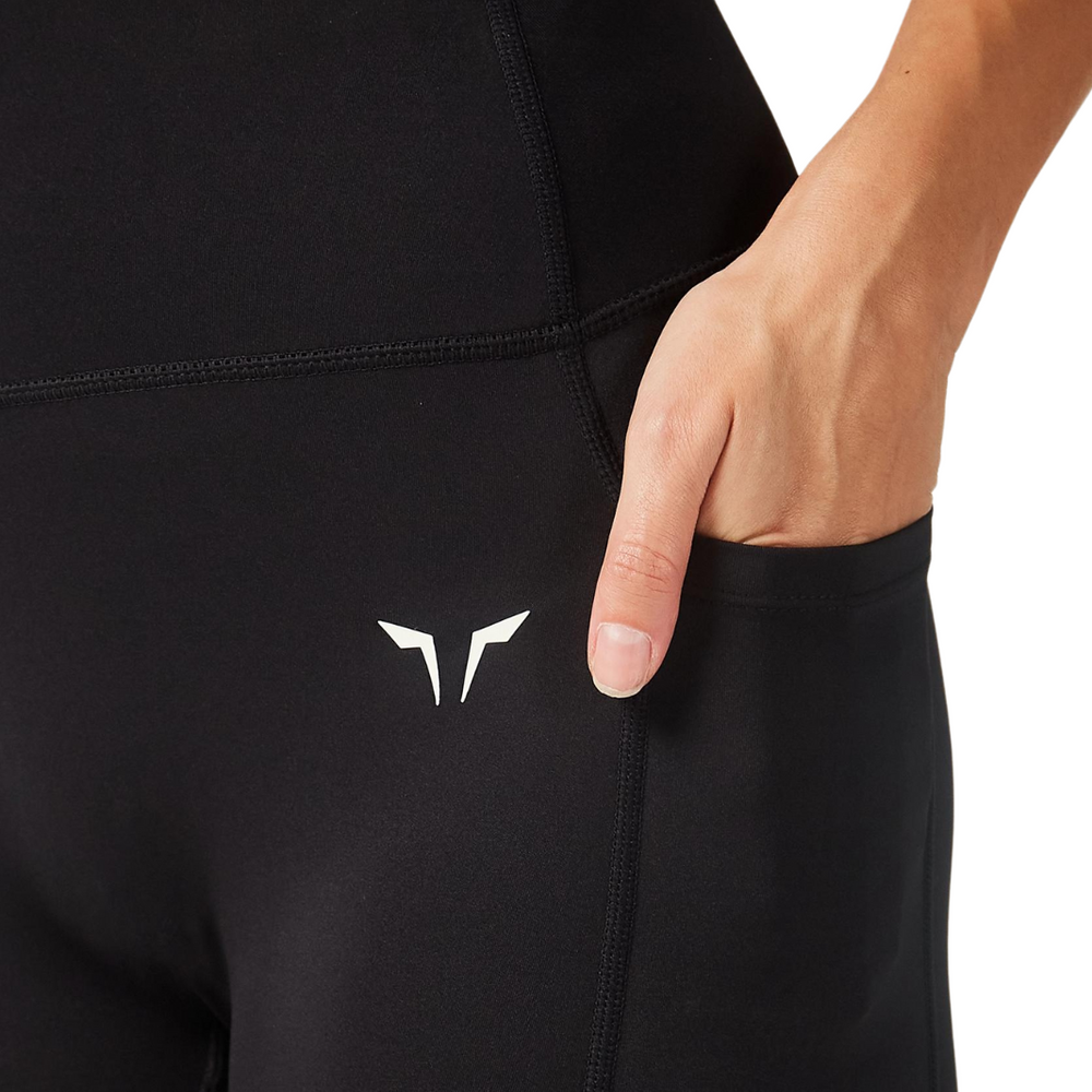 
                      
                        Essential ACT Leggings 2.0
                      
                    