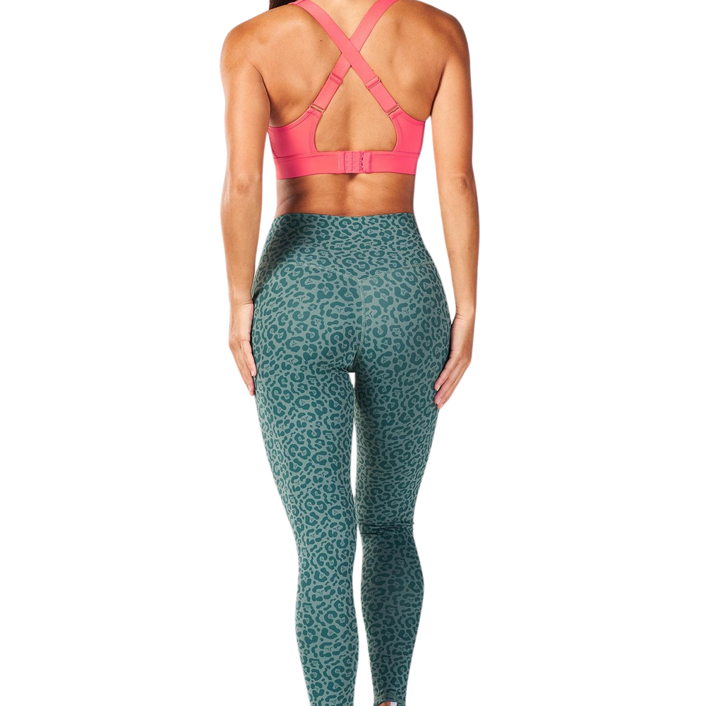 
                      
                        SquatWolf Core Elevate Bra
                      
                    