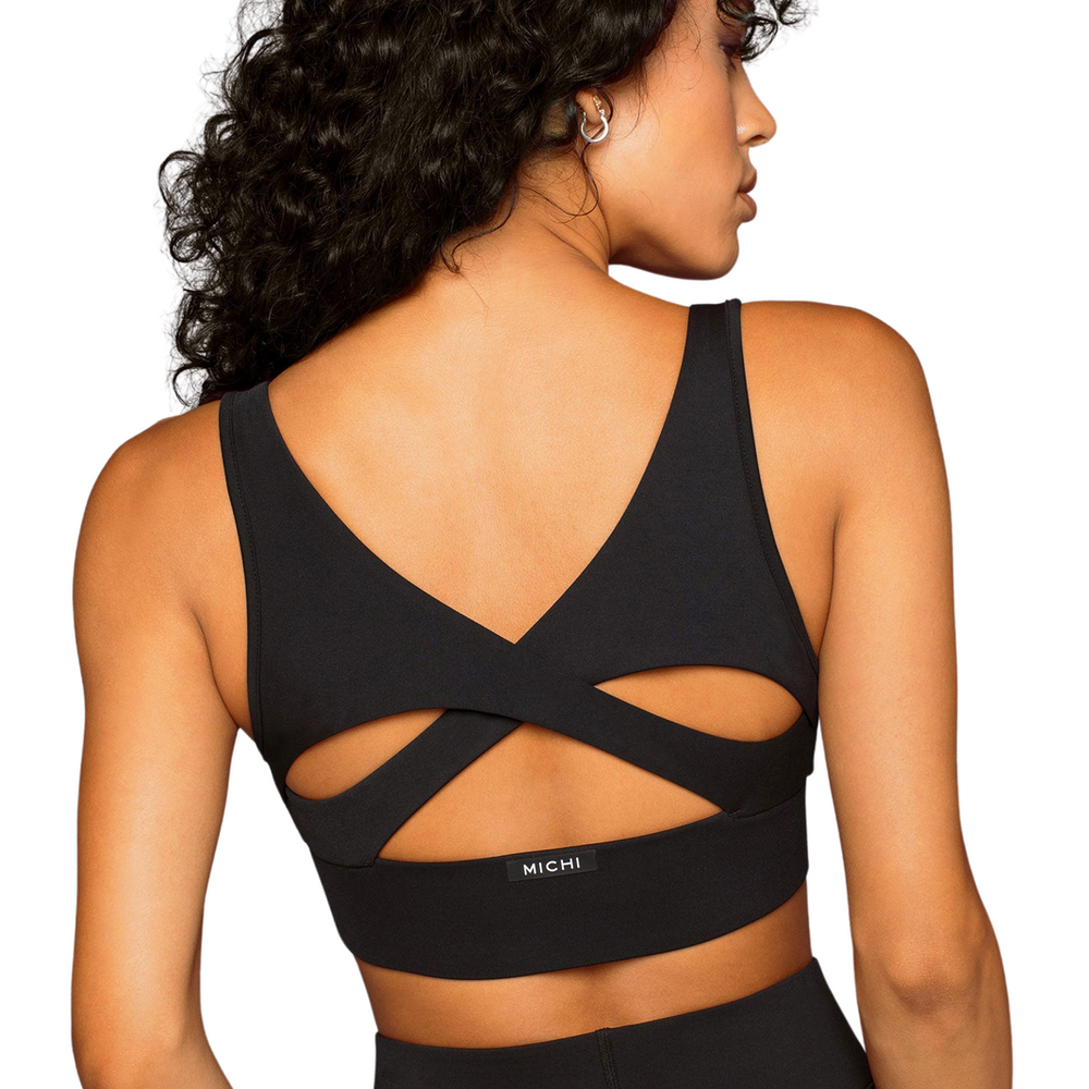 
                      
                        FUSE LONGLINE BRA
                      
                    