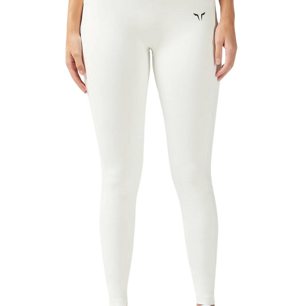 
                      
                        Essential ACT Leggings 2.0
                      
                    