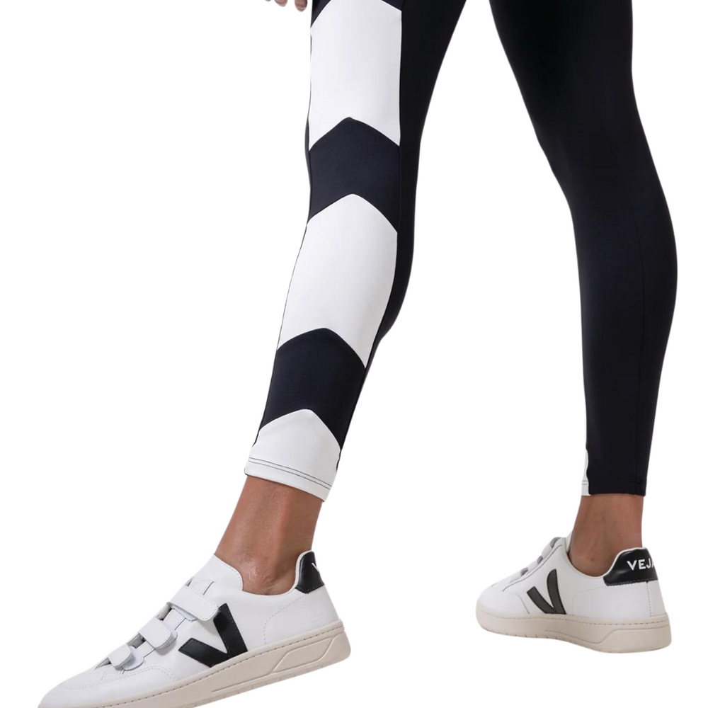 Single Arrow Legging