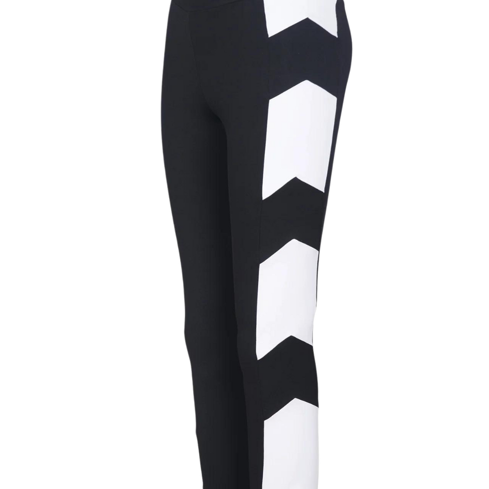 
                      
                        Single Arrow Legging
                      
                    